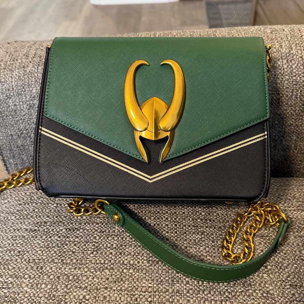 Loungefly Disney Marvel Loki hardware crossbody bag faux leather green/black - Picture 2 of 7